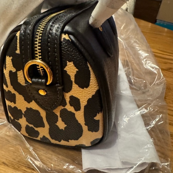 NIB ⭐️Coach Mini Rowan Crossbody Top Handle Black Satchel Leopard Shoulder Strap - Picture 7 of 8